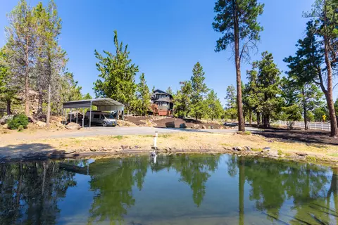 Exterior - 63721 Johnson Rd, Bend, OR 97703 photo 28 of 43