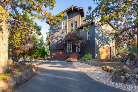 Exterior - 63721 Johnson Rd, Bend, OR 97703 photo 9 of 43