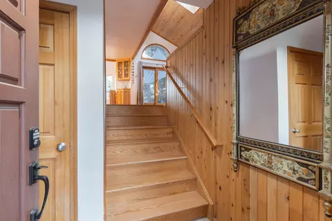 Entry Way - 63721 Johnson Rd, Bend, OR 97703 photo 1 of 6