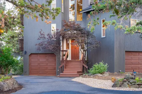 Exterior - 63721 Johnson Rd, Bend, OR 97703 photo 2 of 43