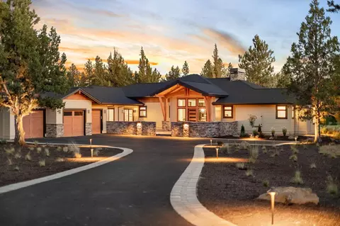 17037 Golden Stone Dr, Sisters, OR 97759