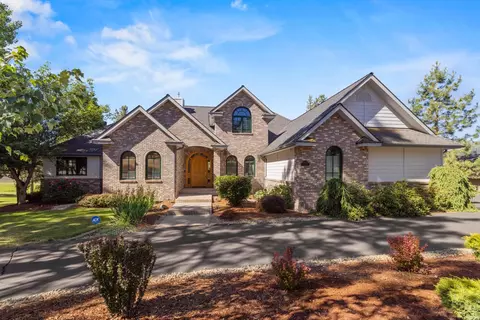 11928 Merganser Rd, Klamath Falls, OR 97601