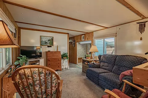 515 E Main St UNIT 25, Rogue River, OR 97537