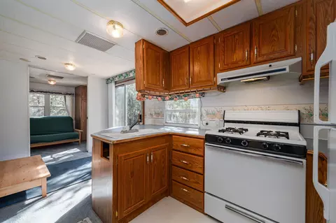 16471 Sprague Loop, La Pine, OR 97739 photo 6
