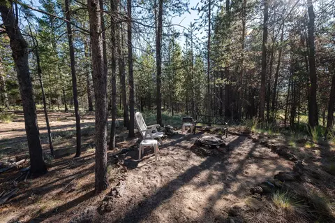 16471 Sprague Loop, La Pine, OR 97739 photo 17