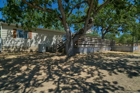 945 Leafwood Dr, Eagle Point, OR 97524 photo 29