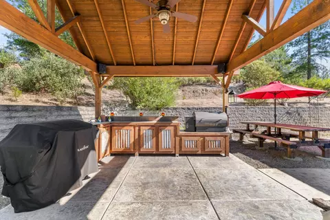 312 Stringer Gap Rd, Grants Pass, OR 97527 photo 18