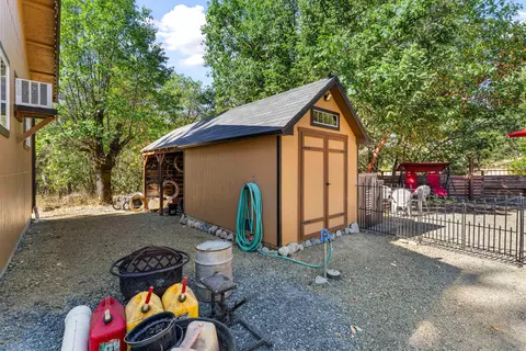 312 Stringer Gap Rd, Grants Pass, OR 97527 photo 28