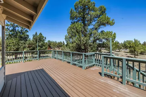 64586 Mcgrath Rd, Bend, OR 97701 photo 26