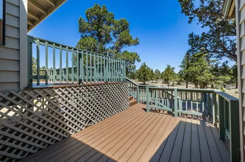 64586 Mcgrath Rd, Bend, OR 97701 photo 24