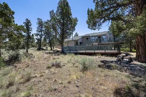 64586 Mcgrath Rd, Bend, OR 97701 photo 21