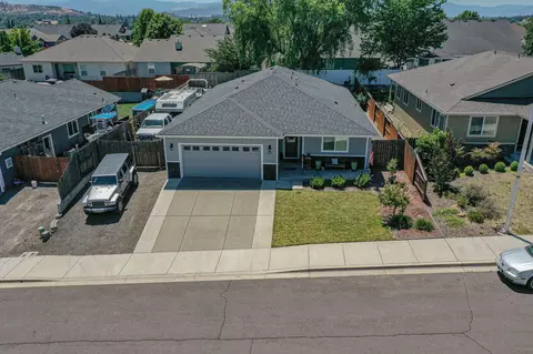 935 Stonewater Dr, Eagle Point, OR 97524 photo 31