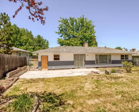 320 Oak St, Phoenix, OR 97535 photo 23