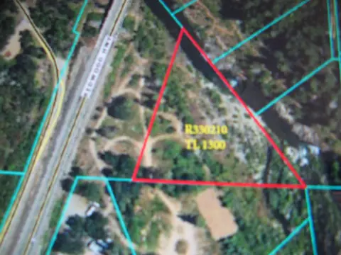 1313 Rockydale Rd, Cave Junction, OR 97523 photo 4