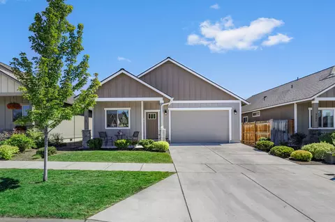 3107 NE Corona Ln, Bend, OR 97701