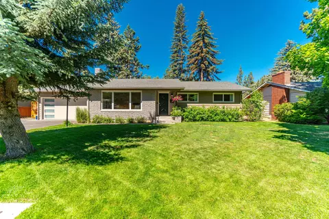 1241 NE 6th St, Bend, OR 97701
