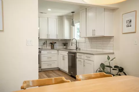 1241 NE 6th St, Bend, OR 97701 photo 8