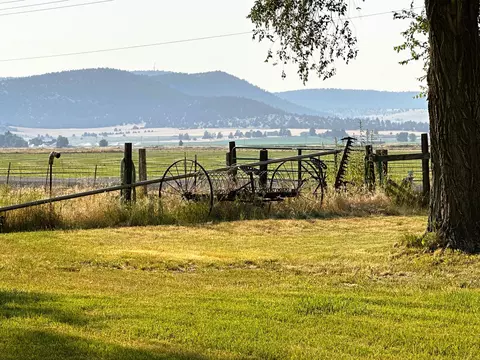 29828 Micka Rd, Malin, OR 97632 photo 8