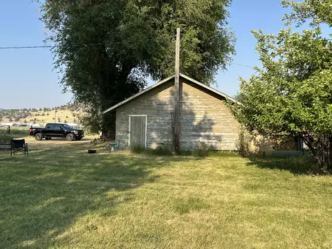 29828 Micka Rd, Malin, OR 97632 photo 3