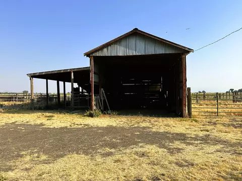 29828 Micka Rd, Malin, OR 97632 photo 18