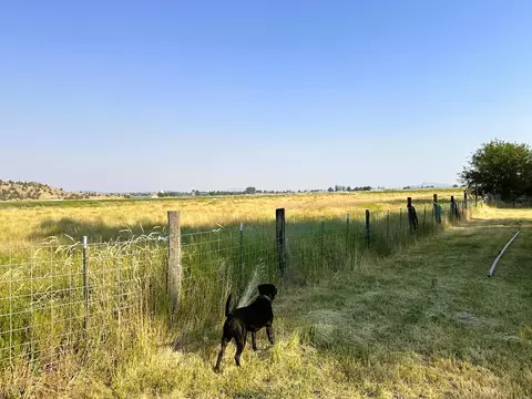 29828 Micka Rd, Malin, OR 97632 photo 11