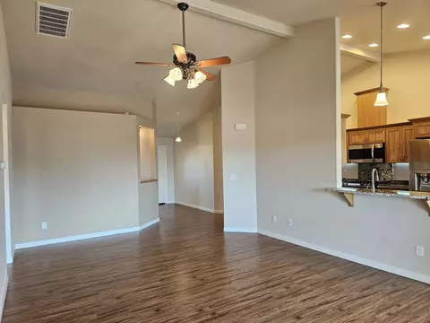 214 Barton Rd, Eagle Point, OR 97524 photo 32
