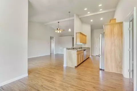 214 Barton Rd, Eagle Point, OR 97524 photo 14