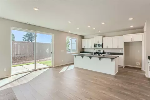 63205 Peale St, Bend, OR 97701 photo 4