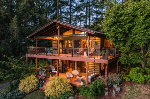 35289 Washburn Heights Dr, Brownsville, OR 97327