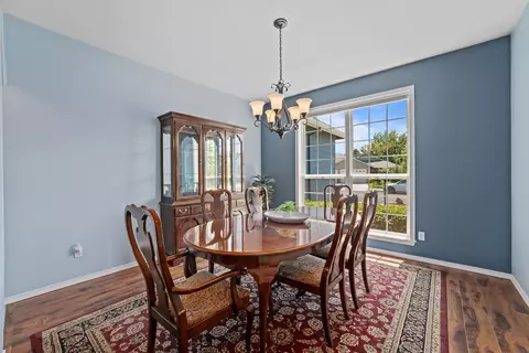 Dining - 392 SE Soft Tail Loop, Bend, OR 97702 photo 3 of 5