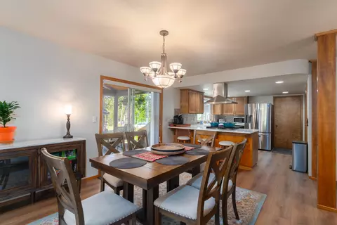 Dining - 17697 Klamath Ln, Sunriver, OR 97707 photo 4 of 4