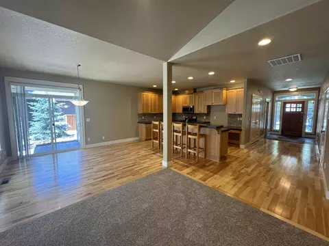 913 E Timber Pine Dr, Sisters, OR 97759 photo 13