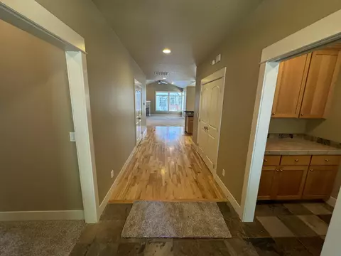 913 E Timber Pine Dr, Sisters, OR 97759 photo 10