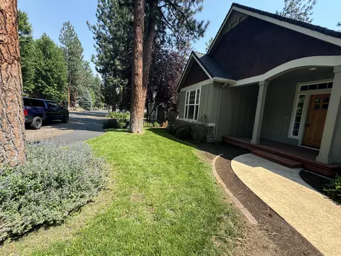 913 E Timber Pine Dr, Sisters, OR 97759 photo 3