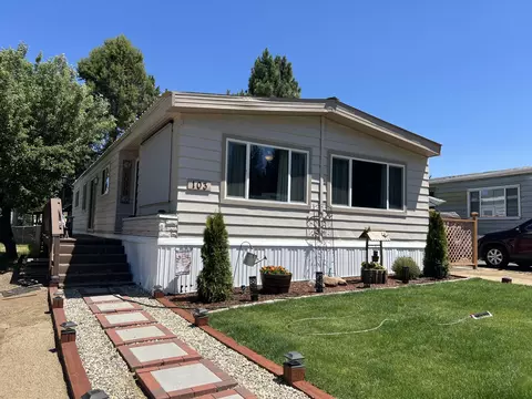 4000 Round Lake Rd #103, Klamath Falls, OR 97601