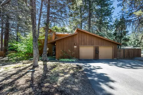 2729 NW Scandia Loop, Bend, OR 97703