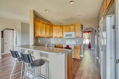 Kitchen - 231 E Ridgeview Dr, Culver, OR 97734 photo 1 of 3