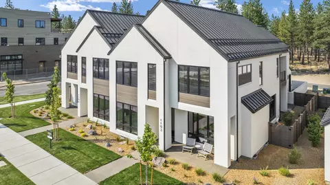 1192 NW Skyline Ranch Rd, Bend, OR 97703