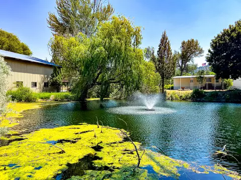 59282 River Ln, John Day, OR 97845