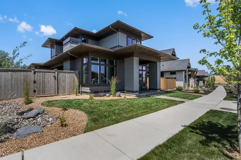 3166 NW Strickland Way, Bend, OR 97703
