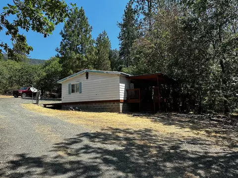 800 Jumpoff Joe Creek Rd, Grants Pass, OR 97526