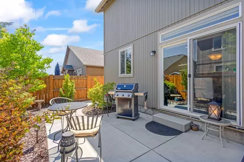 604 SE Glengarry Pl, Bend, OR 97702 photo 32