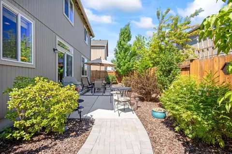 604 SE Glengarry Pl, Bend, OR 97702 photo 33