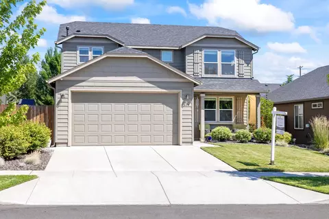 604 SE Glengarry Pl, Bend, OR 97702