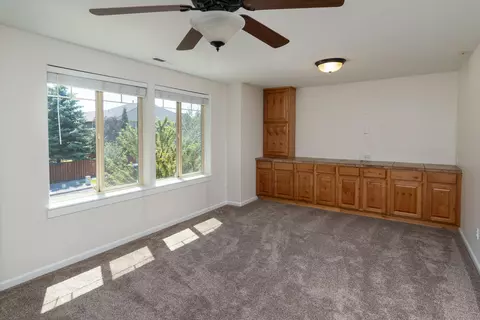20552 Jacklight Ln, Bend, OR 97702 photo 10
