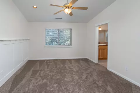 20552 Jacklight Ln, Bend, OR 97702 photo 16