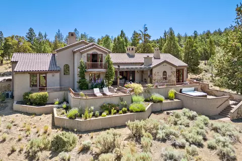 1819 NW Wild Rye Cir, Bend, OR 97703