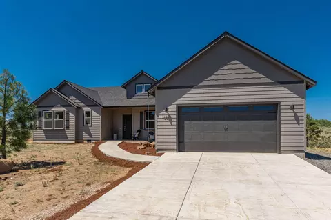 16828 Wilt Rd, Sisters, OR 97759