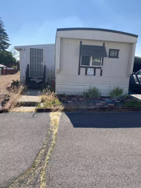 1622 Madison St #2, Klamath Falls, OR 97602