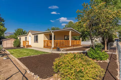 50 Deborah Dr, Talent, OR 97540